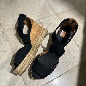 Gently worn Tory Burch sandals. Cork heel, stretch straps. Size 9.5 narrow